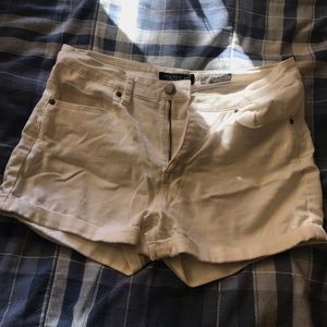White Aeropostale shorts